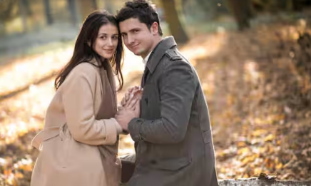 boyfreinde3 बदलते दौर में किराये का ब्वॉयफ्रेन्ड लेकर चल रही हैं यहां की लड़कियां ?