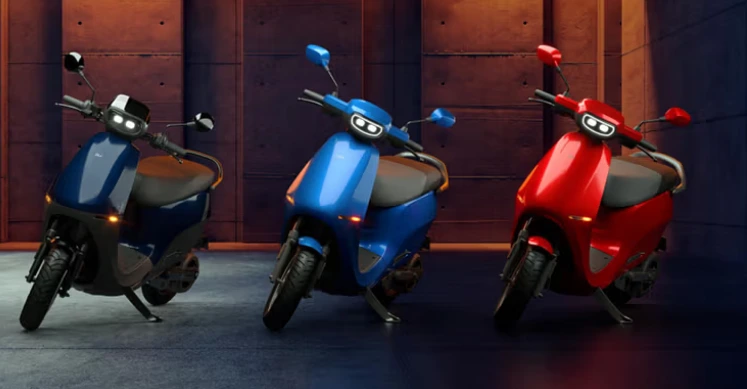 ola-scooter-front-pic Ola Gen 3 Electric Scooter-ओला ने अपना नेक्स्ट जेनरेशन इलेक्ट्रिक स्कूटर इतना सस्ता कैसे लांच कर दिया, रेंज, बैटरी-बैकअप, तकनीक सबकी पड़ताल ,इस पर दांव लगाना समझदारी है ?