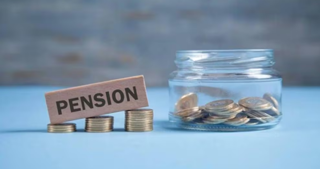 pension-pic2 Universal Pension Scheme- देश में सबको पेंशन वाला ‘मास्टर स्ट्रोक’ लगाएंगे मोदी ? पेंशन पाने के लिए क्या करना होगा, जान लीजिए