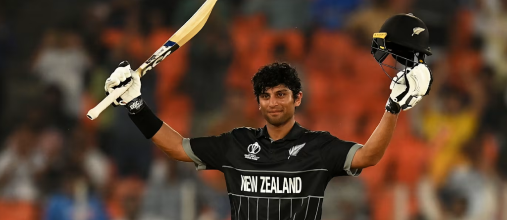 rachin-ravindra-pic-1024x446 Cricketer Rachin Ravindra- बेंगलुरु से न्यूज़ीलैण्ड पहुंचे पापा ने सचिन तेंदुलकर बनने की नसीहत दी, बेटे ने उससे बड़ा कारनामा कर दिखाया, वर्ल्ड कप और चैंपियंस ट्रॉफी में शतक लगाने वाला ‘भारतवंशी’ रचिन रवीन्द्र की पूरी कहानी